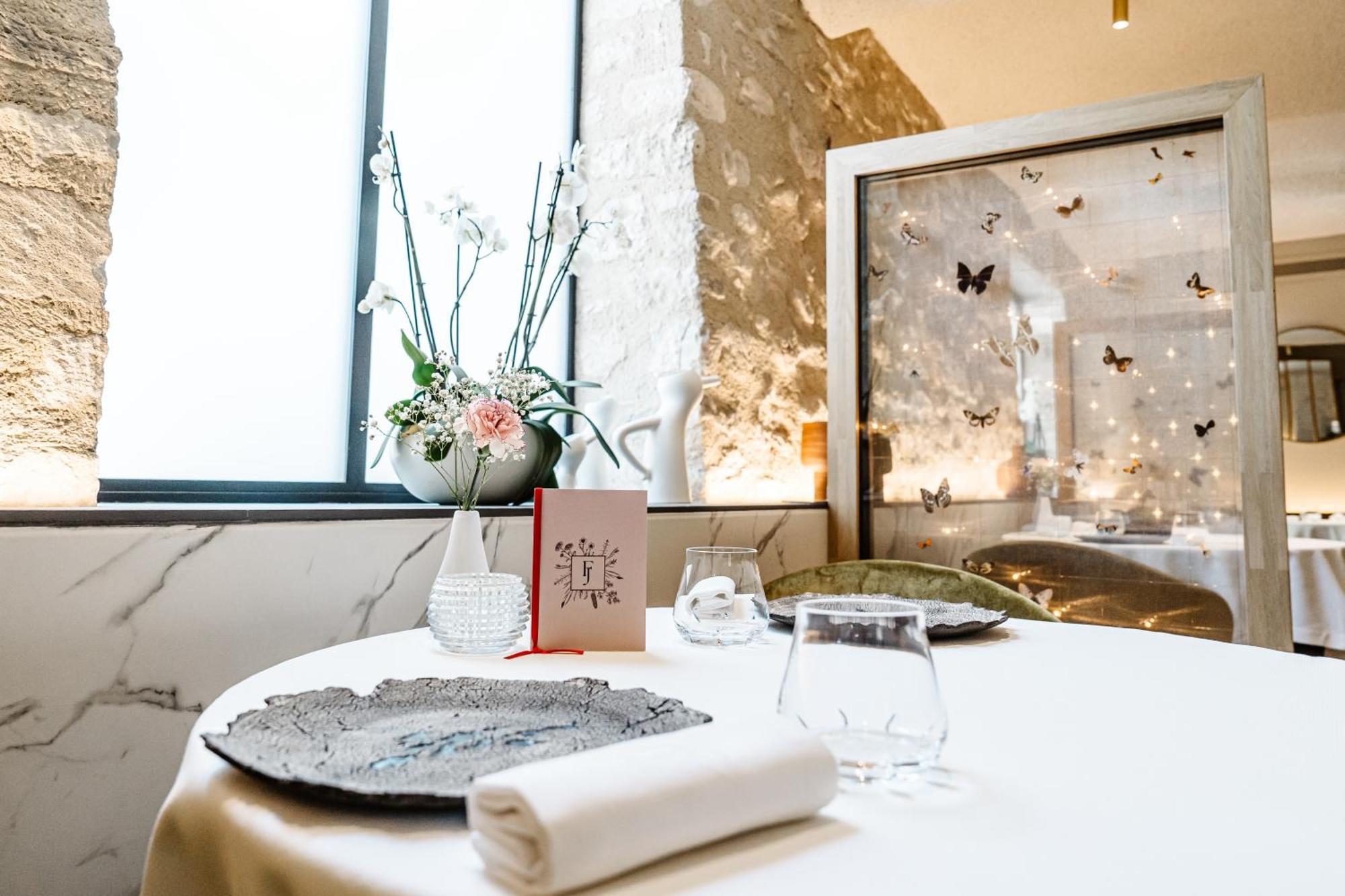 Auberge De Saint-Remy - Restaurant Gastronomique Etoile Fj Εξωτερικό φωτογραφία